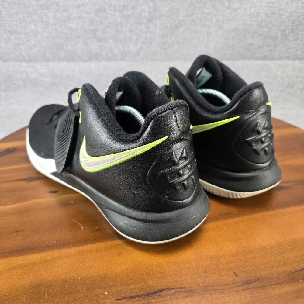 Nike kyrie flytrap